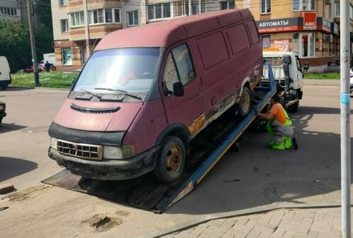 В Тамбове убрали 6 брошенных автомобилей