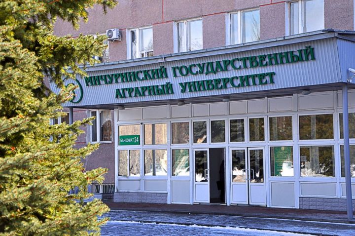 В МичГАУ сотрудники профсоюза «заработали» на студентах 36 миллионов рублей