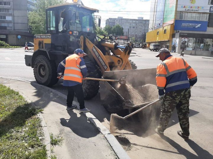 Машины городских служб Тамбова обеспечат датчиками ГЛОНАСС 