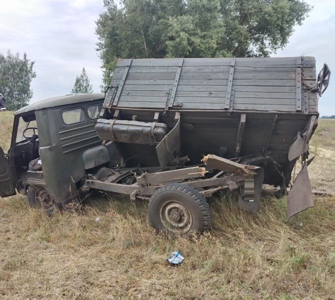 В Тамбовской области в аварии получили травмы трое взрослых и двое детей