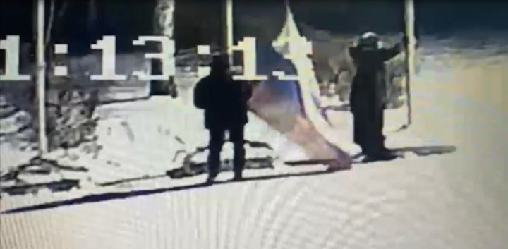 Нетрезвые тамбовчане украли школьные флаги
